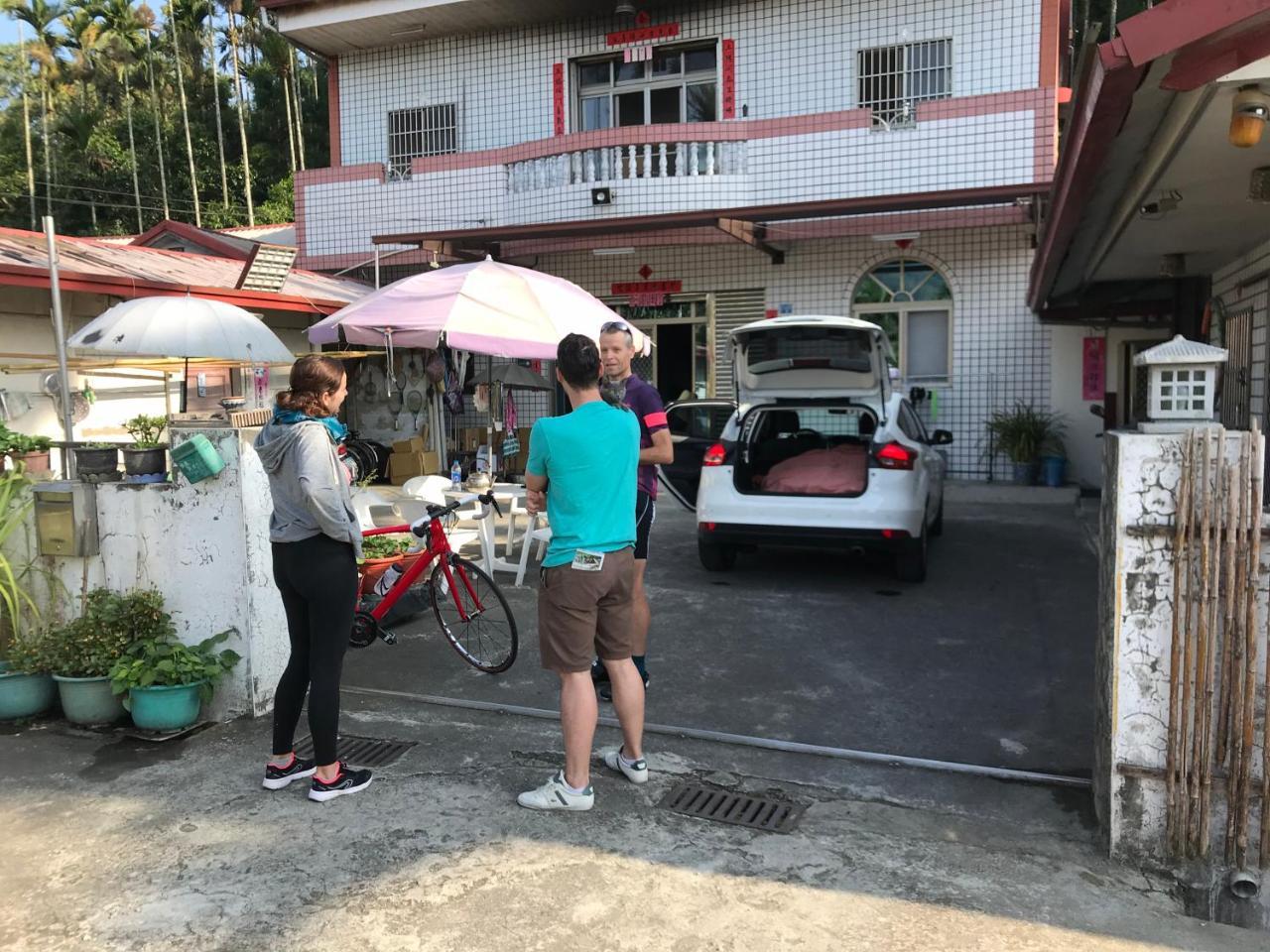 Sun Moon Lake B&B Yuchi Exterior foto